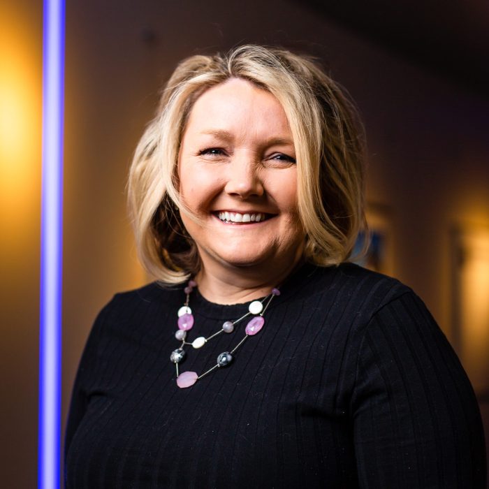 Banks_Amy_2022 04 13__Headshot_Z94A8122 reduced1X1